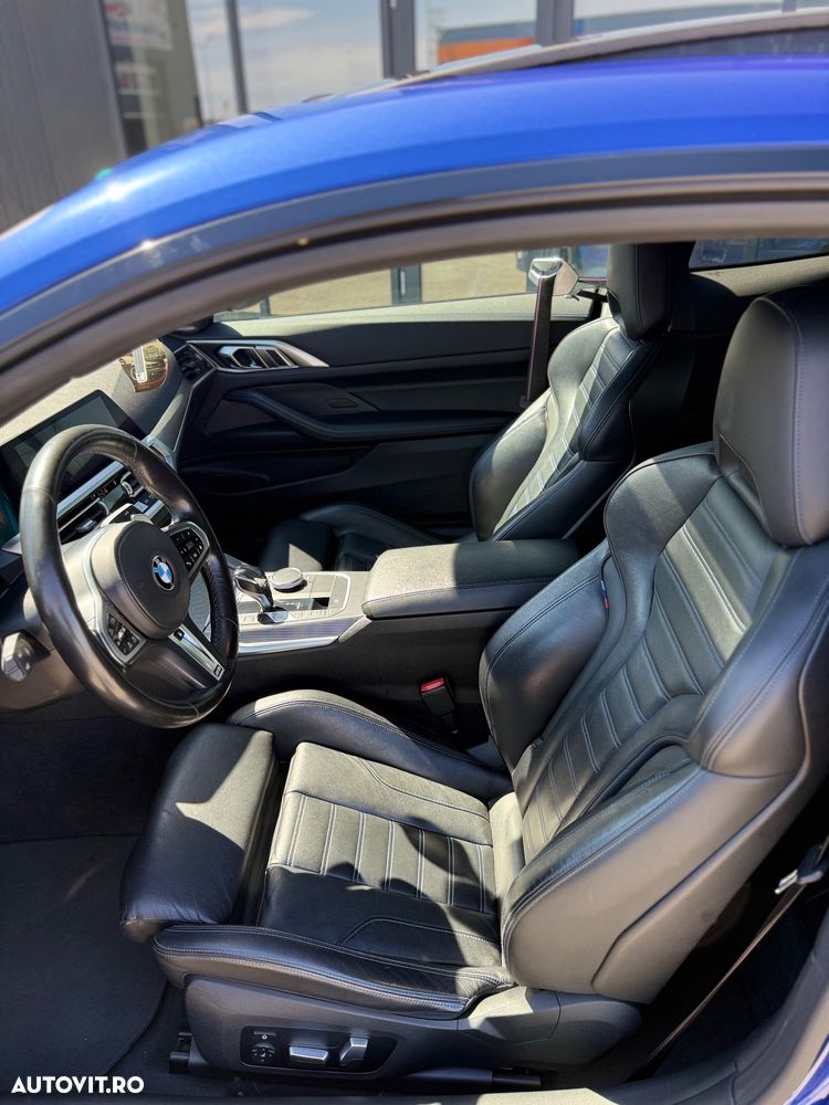 BMW M4 M440i xDrive - 15