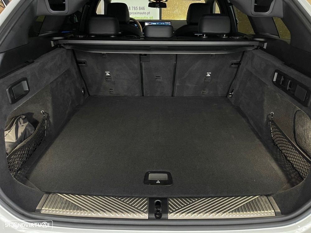 BMW i5 eDrive40 Pack Desportivo M - 12