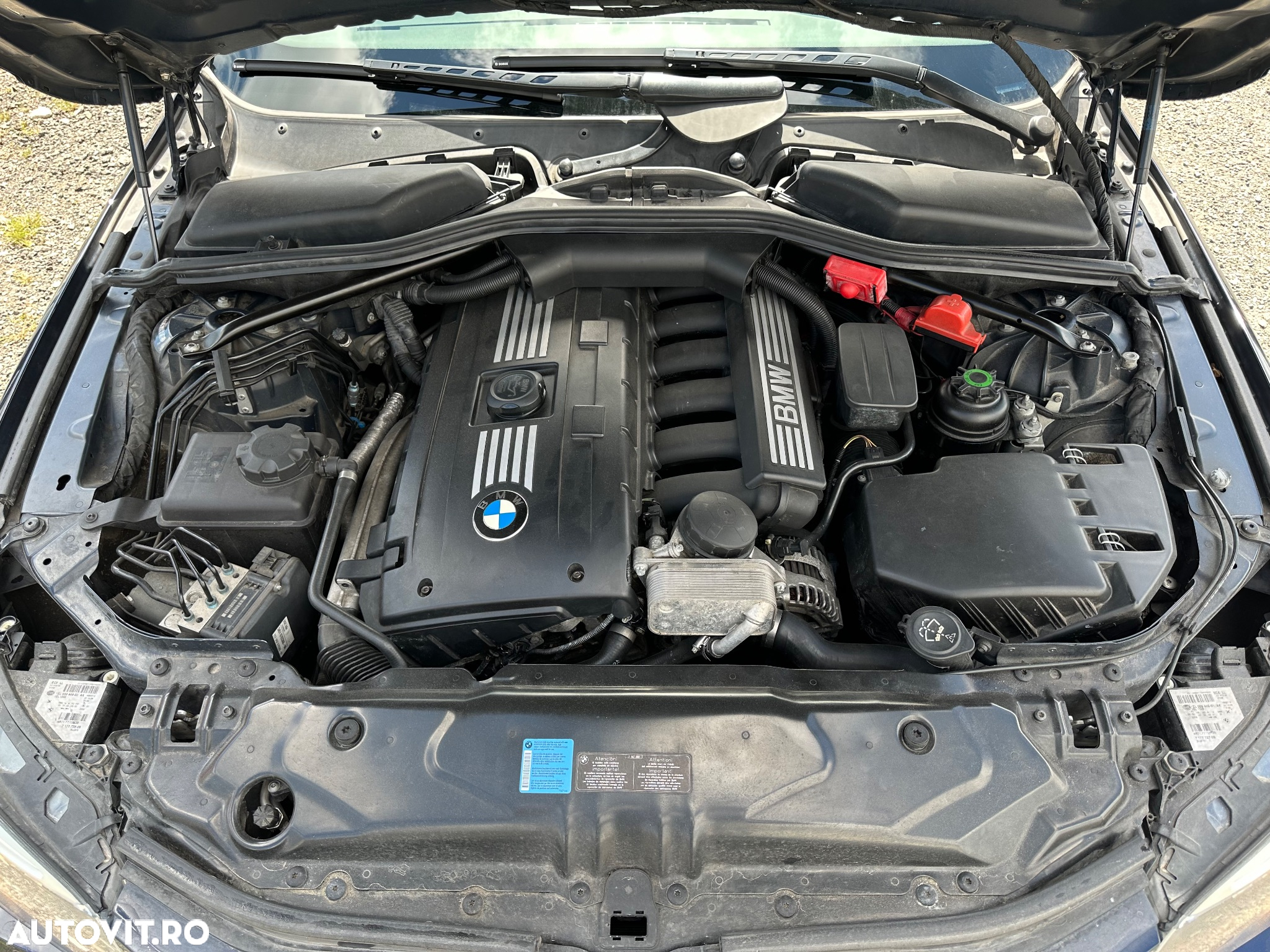 BMW Seria 5 523i Edition Sport - 9