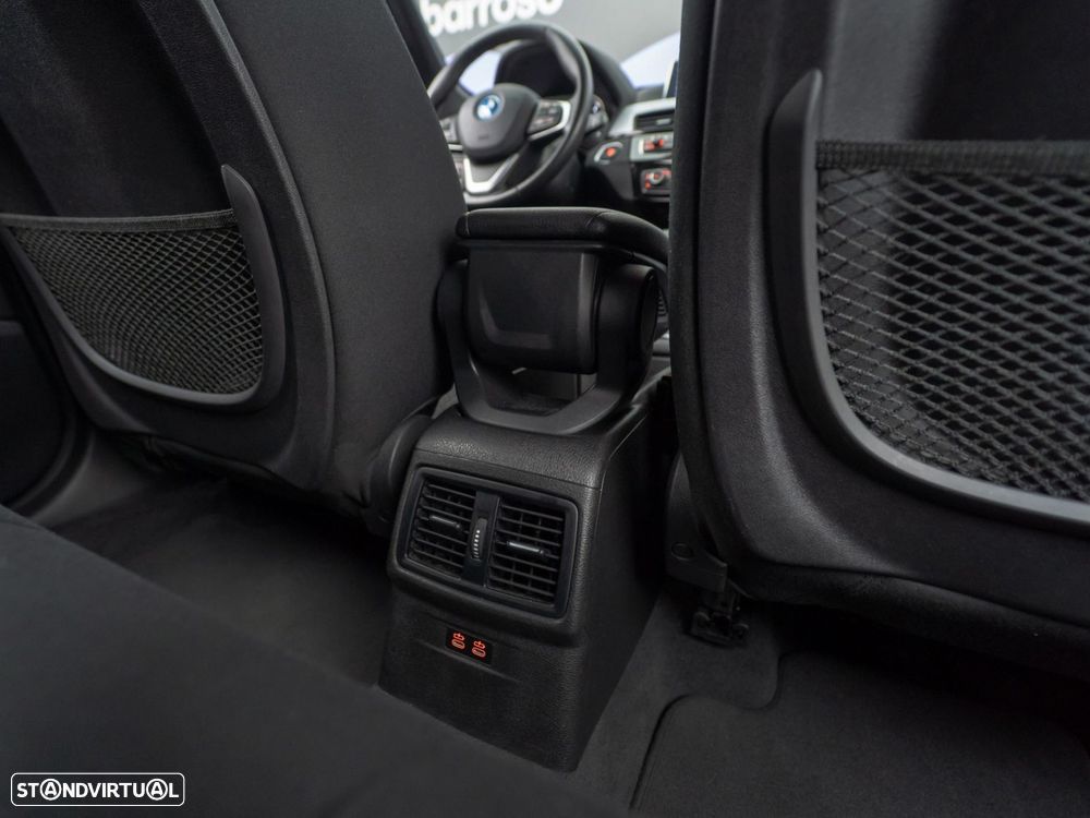 BMW X1 25 e xDrive - 38