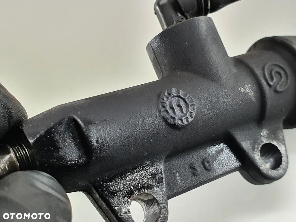 POMPA HAMULCOWA TYL ZBIORNICZEK  DUCATI DIAVEL - 7
