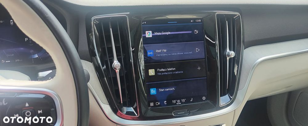 Volvo S60 B5 B AWD Plus Dark - 16
