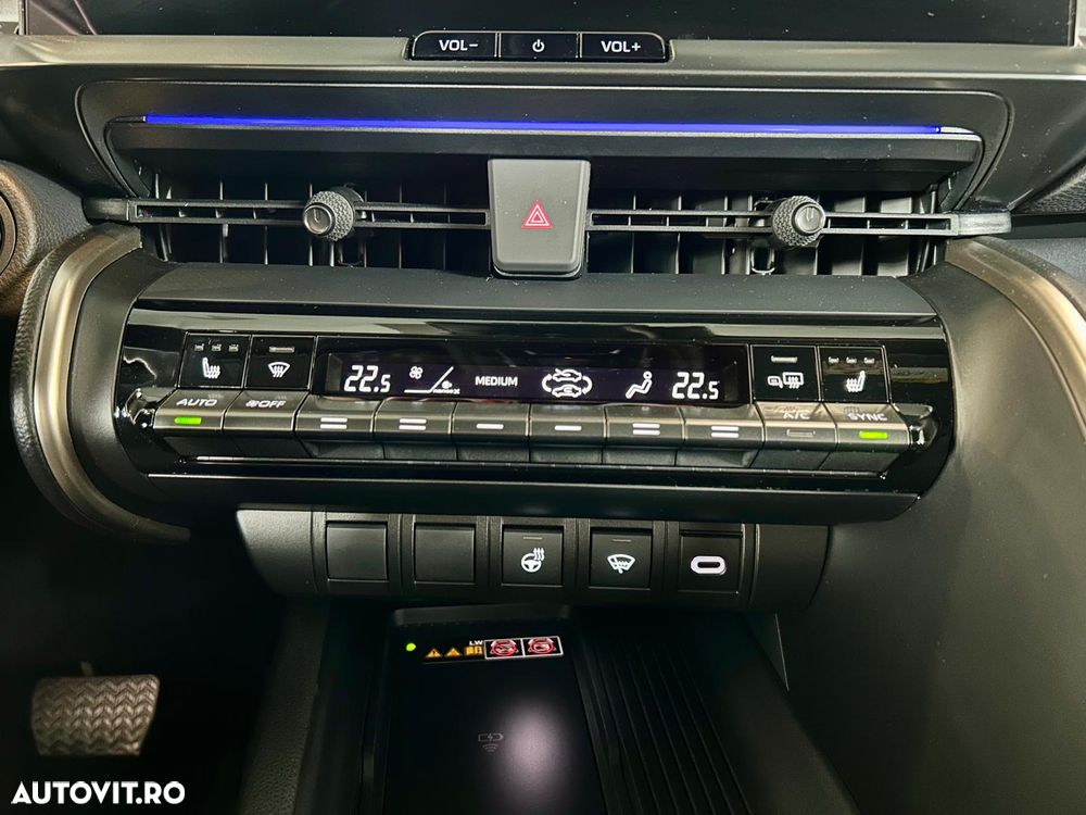 Toyota C-HR - 24