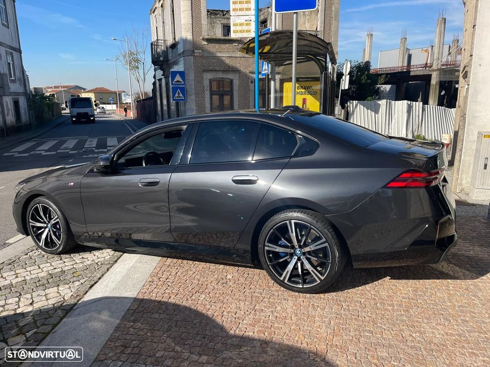 BMW i5 eDrive40 Pack Desportivo M Pro - 6