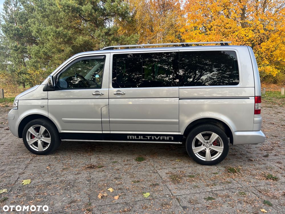 Volkswagen Multivan - 5