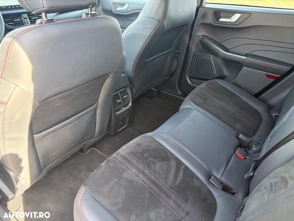 Ford Kuga 2.5 Duratec FWD PHEV ST-Line X - 14