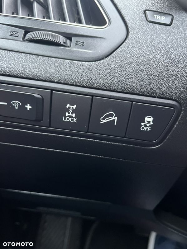 Hyundai ix35 2.0 CRDi 4WD Automatik Premium - 22