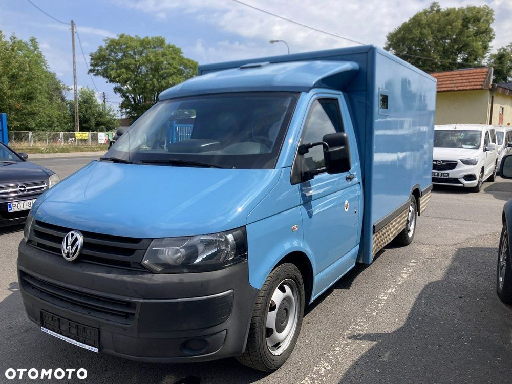 Volkswagen Transporter - 1