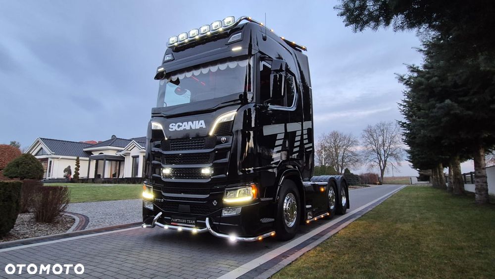 Scania SCANIA///S 770///2021///PUSHER///6×2/// 70000KG///RETARDER///OŚ SKRĘTNA///OŚ PODNOSZONA///PODUSZKI///NAWIGACJA/// FULL LED///ALUFELGI///PRZESUWANE SIODŁO///PEDANTYCZNY STAN - 14