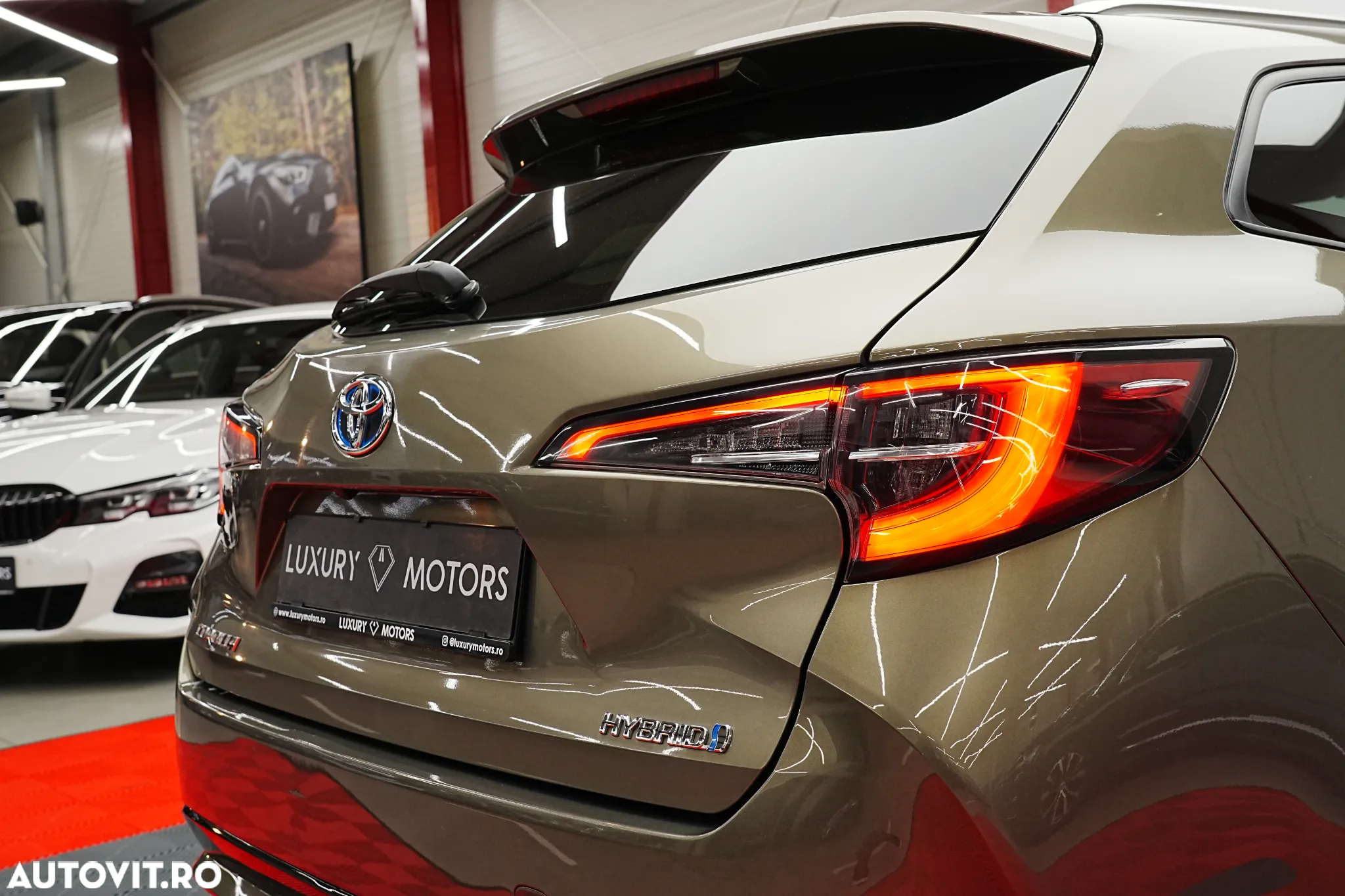 Toyota Corolla 1.8 Hybrid Touring Sports Business Edition - 23