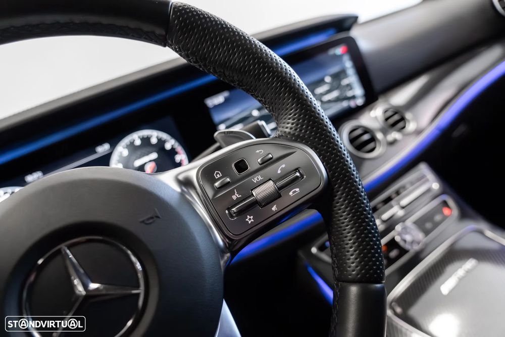 Mercedes-Benz E 53 AMG 4-Matic+ - 12
