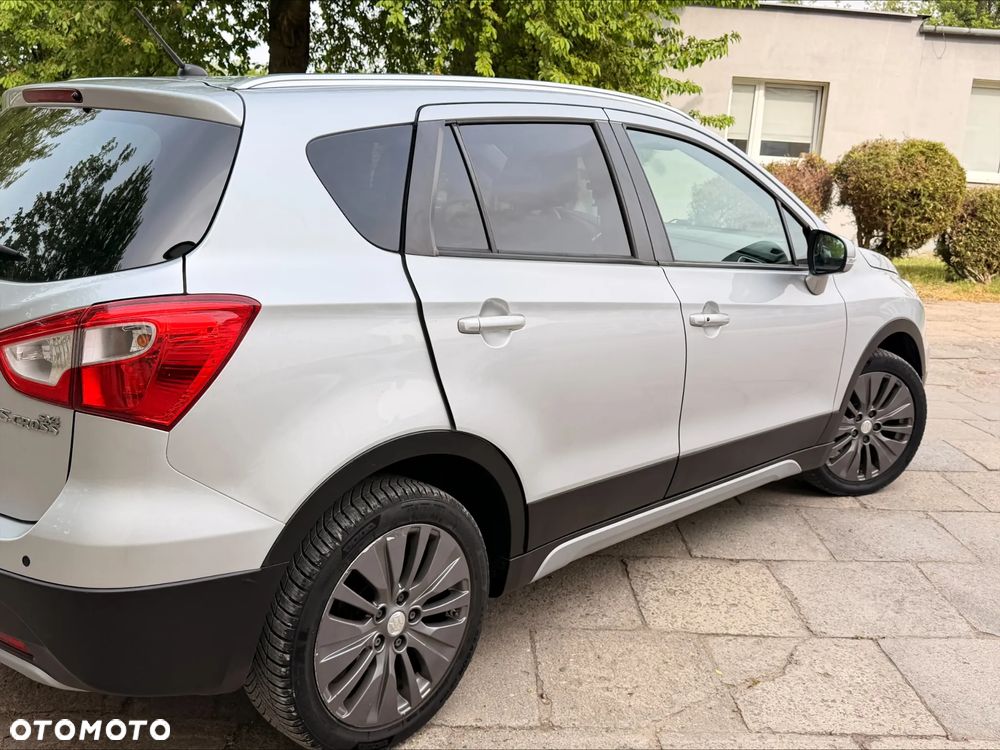 Suzuki SX4 1.6 Comfort Plus - 6