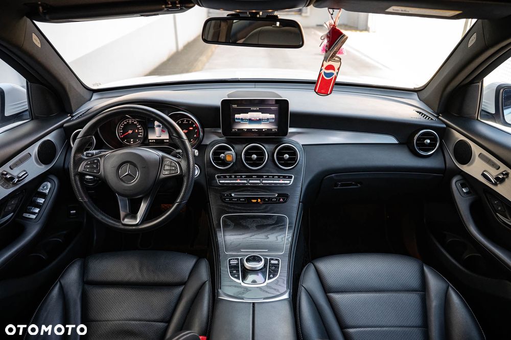 Mercedes-Benz GLC - 20