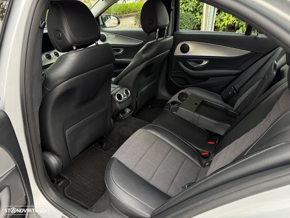 Mercedes-Benz E 220 d Avantgarde - 10