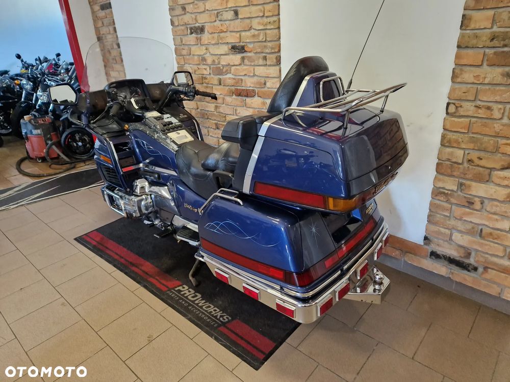 Honda GL - 7