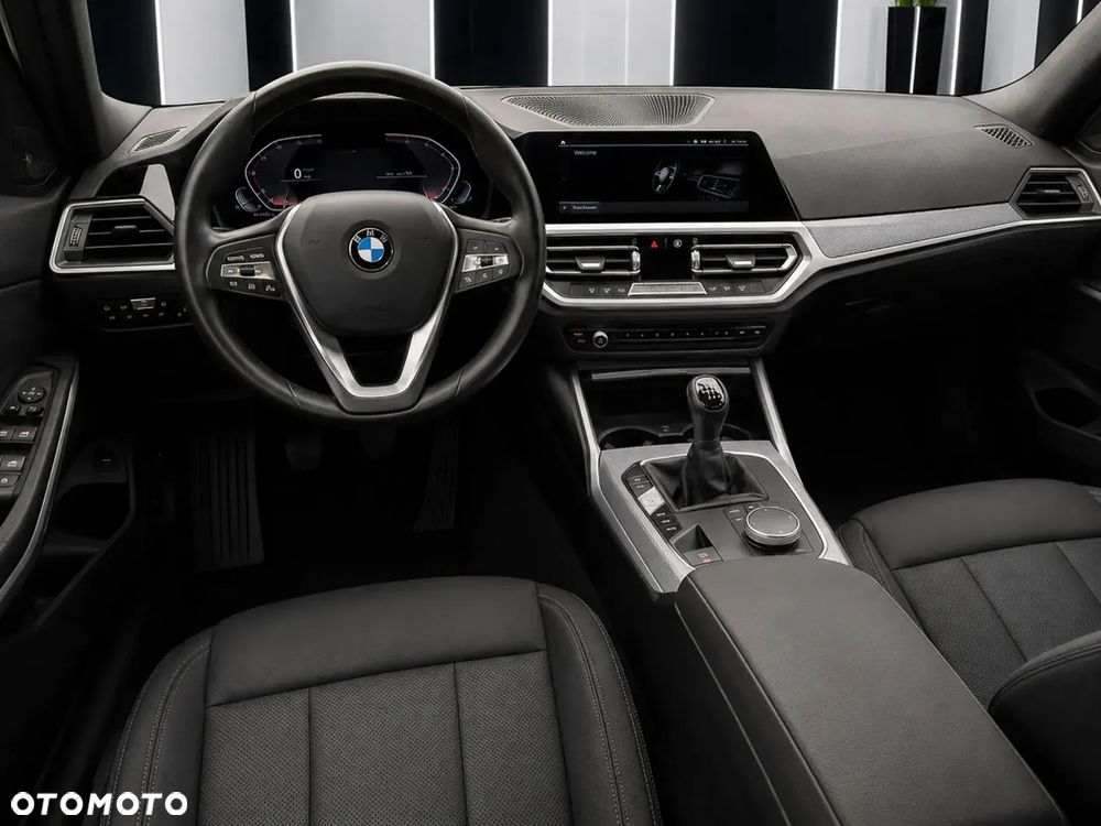 BMW Seria 3 318d Business Edition - 5