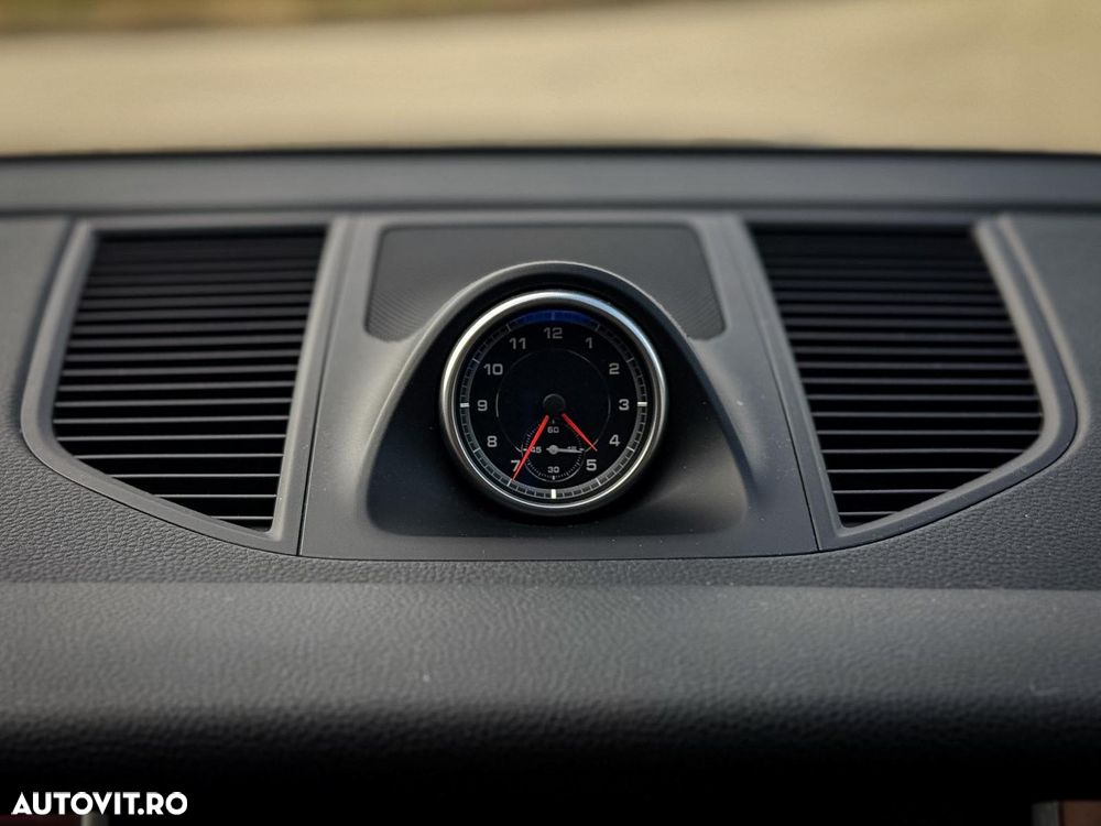 Porsche Macan PDK - 10