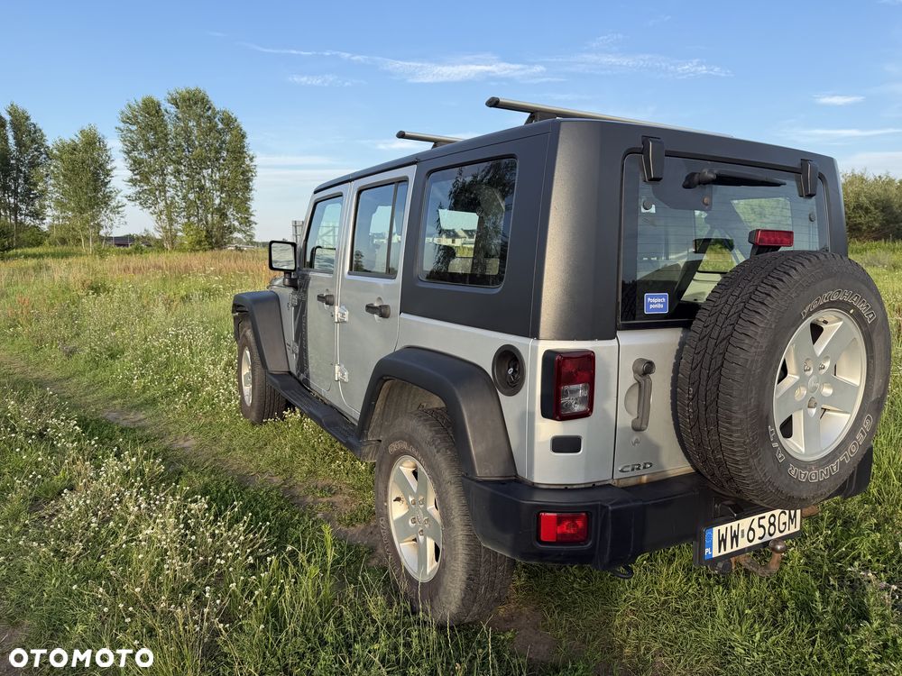 Jeep Wrangler Unlimited 2.8 CRD Sport - 8