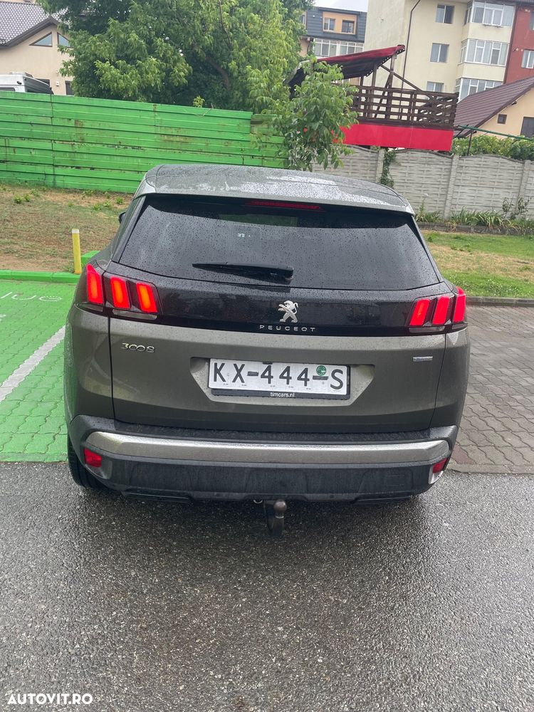 Peugeot 3008 PureTech 130 Stop & Start GPF Roadtrip - 25