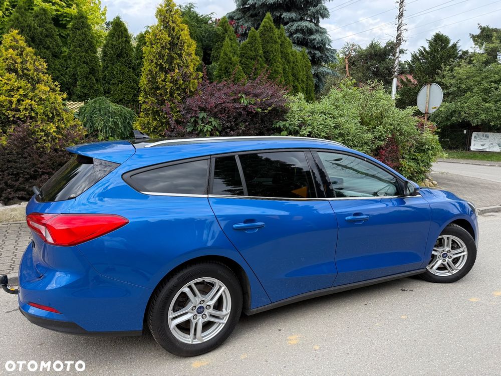 Ford Focus 1.5 EcoBlue Start-Stopp-System TITANIUM DESIGN - 10