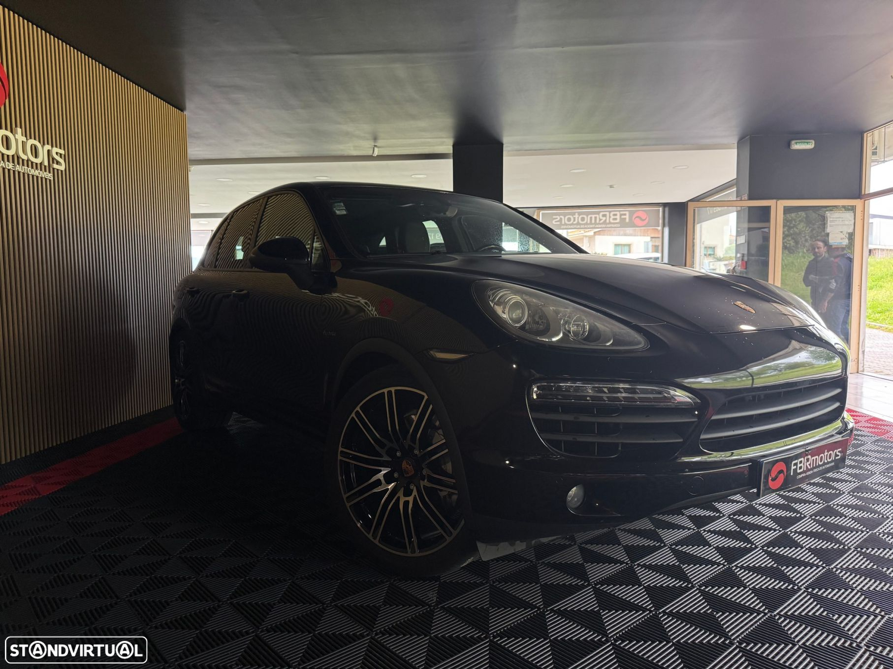 Porsche Cayenne S Hybrid - 3