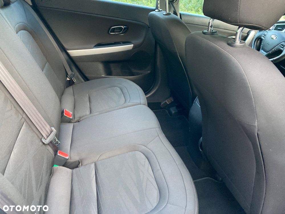 Kia Ceed 1.6 GDI L Business Line - 14