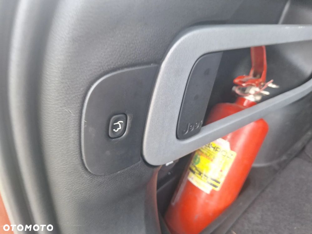 Jeep Cherokee 3.2 V6 Active Drive Lock Trailhawk - 23