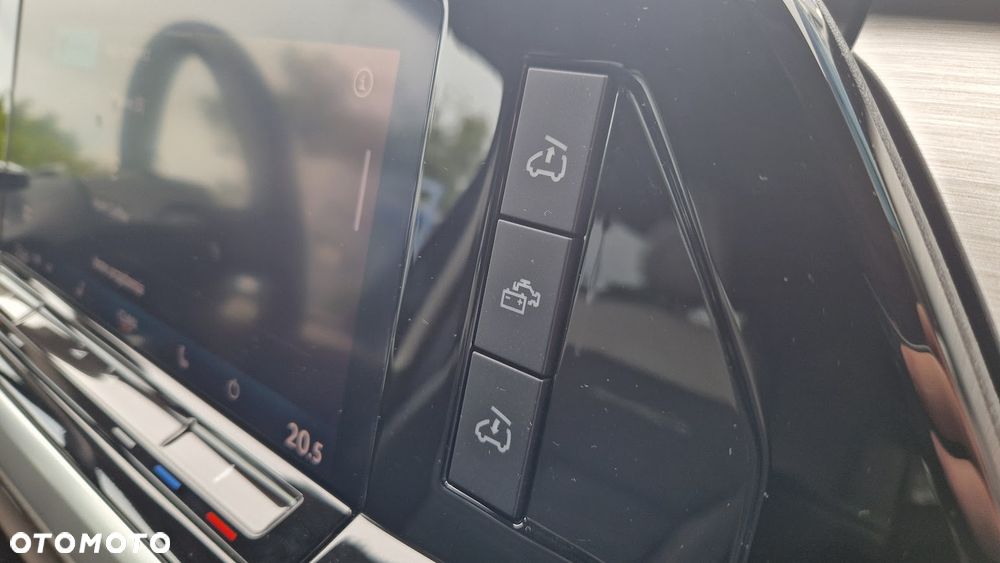 Volkswagen California - 23
