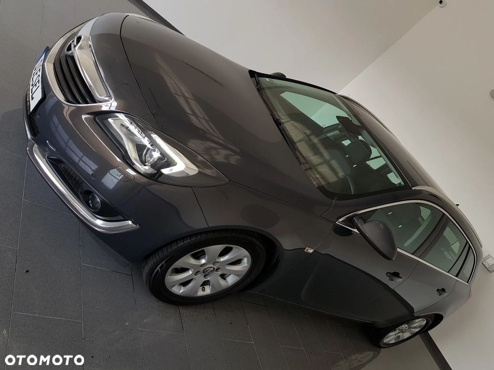 Opel Insignia Sports Tourer 2.0 Diesel Exclusive - 3