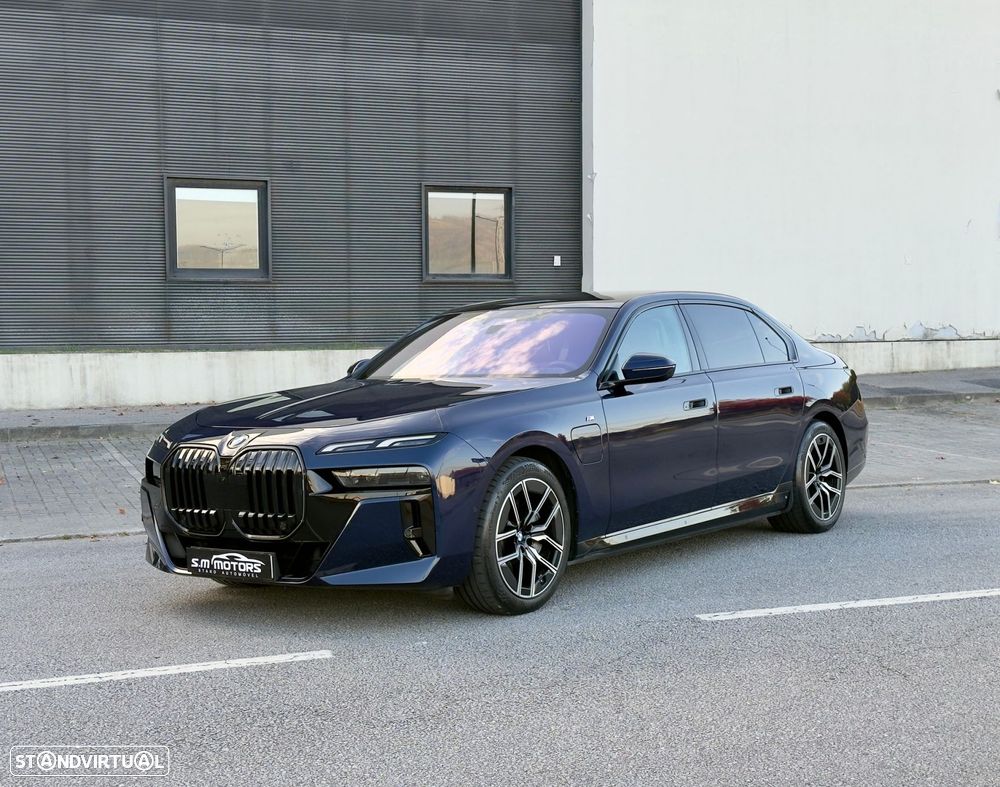 BMW 750 - 6