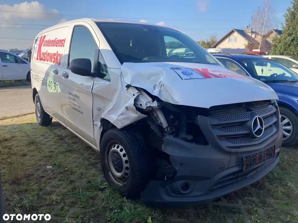 Mercedes-Benz VITO 110 - 2