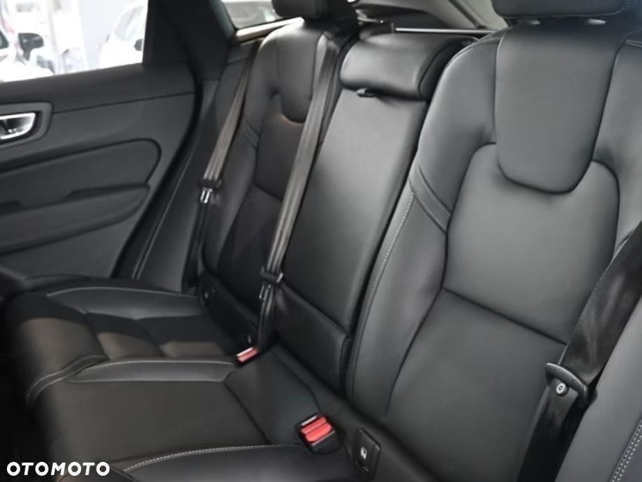 Volvo ES90 - 15