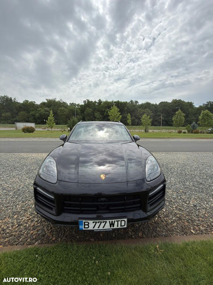 Porsche Cayenne Standard - 1