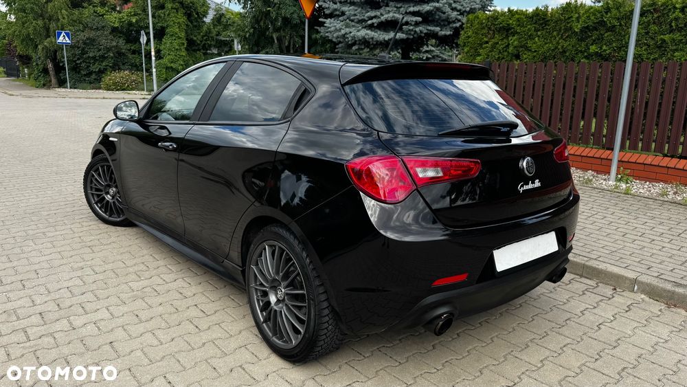 Alfa Romeo Giulietta 1.6 JTDM 16V Veloce - 31