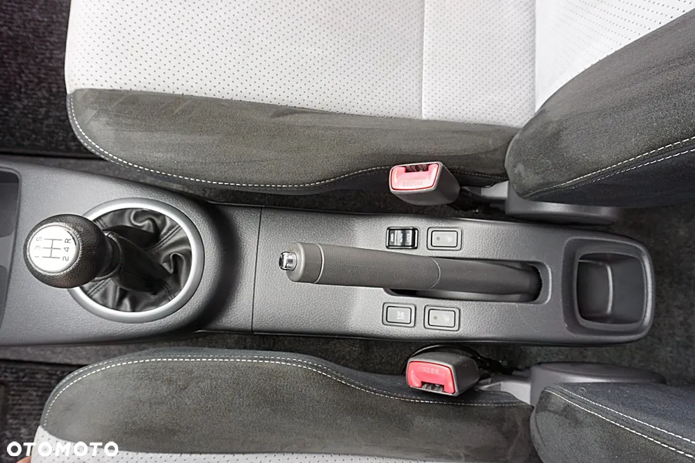 Suzuki SX4 1.6 Premium 4WD - 27