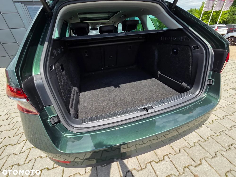 Skoda Superb 2.0 TDI SCR L&K DSG - 24