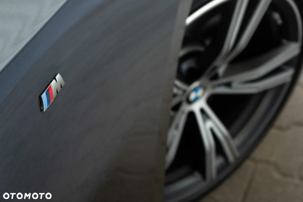 BMW Seria 3 M340d xDrive mHEV sport - 13