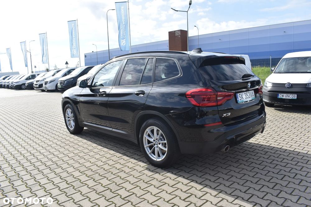 BMW X3 xDrive20i GPF Advantage - 7