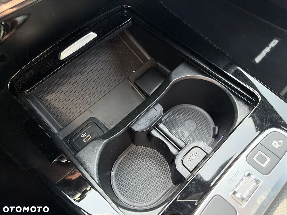 Mercedes-Benz CLA 200 AMG Line 7G-DCT - 28