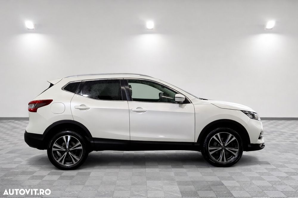 Nissan Qashqai - 11