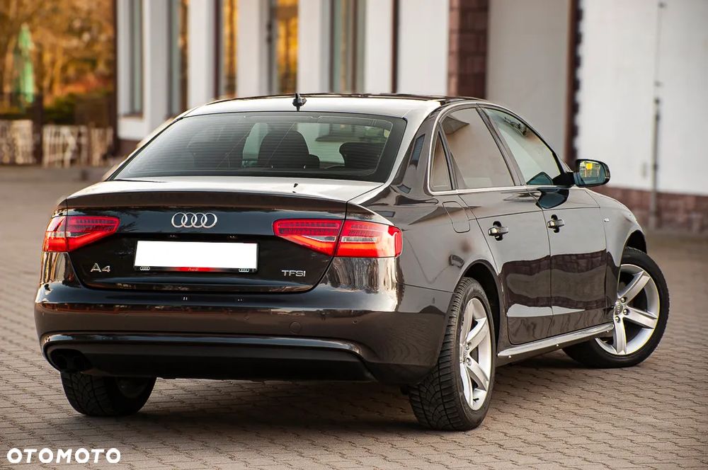Audi A4 Limousine 1.8 TFSI S line Sportpaket - 16