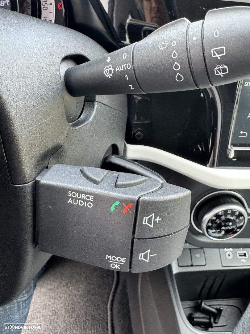 Renault Twingo Z.E. 22 Intens - 24