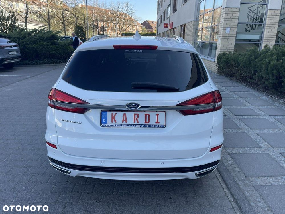 Ford Mondeo - 8