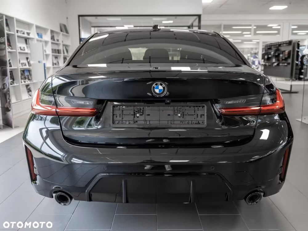 BMW Seria 3 330d xDrive mHEV M Sport - 5