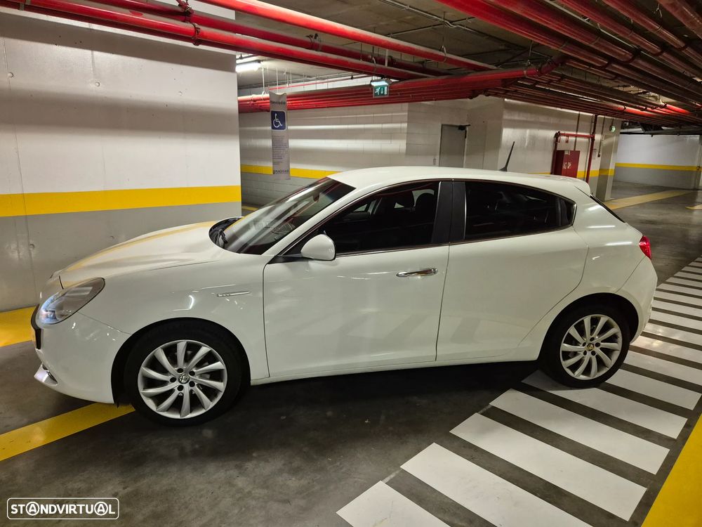 Alfa Romeo Giulietta 1.6 JTDm Impression - 2