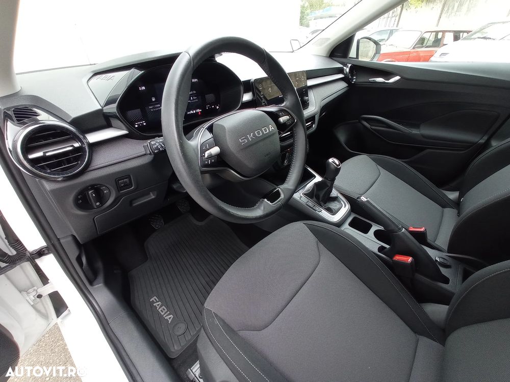 Skoda Fabia - 15