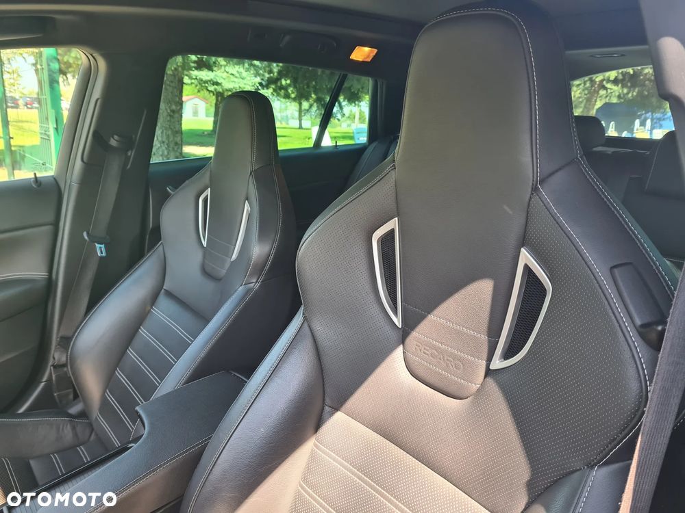 Opel Insignia - 15