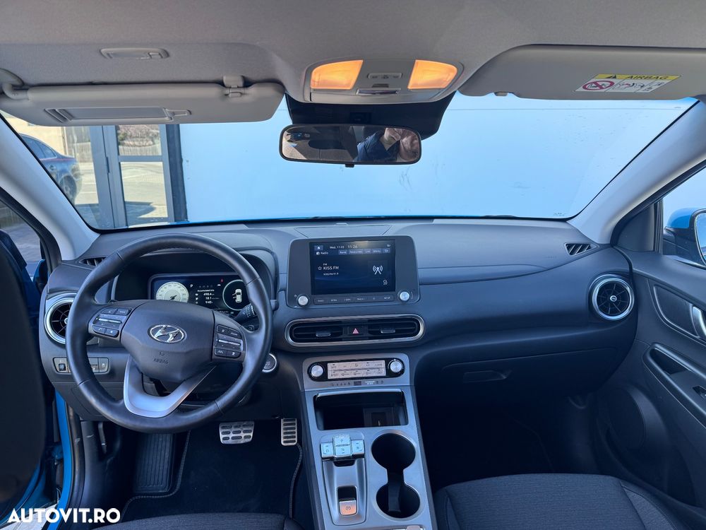 Hyundai KONA Select - 5