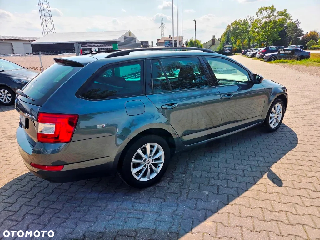 Skoda Octavia Combi 1.4 TSI DSG Style - 7