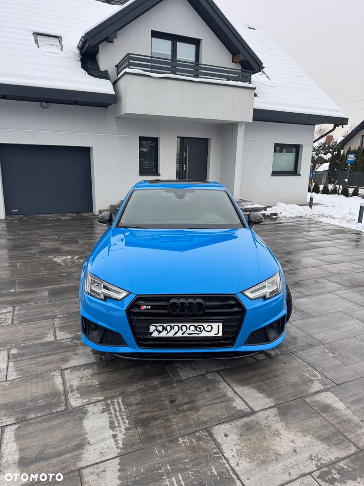 Audi S4 Limousine - 8